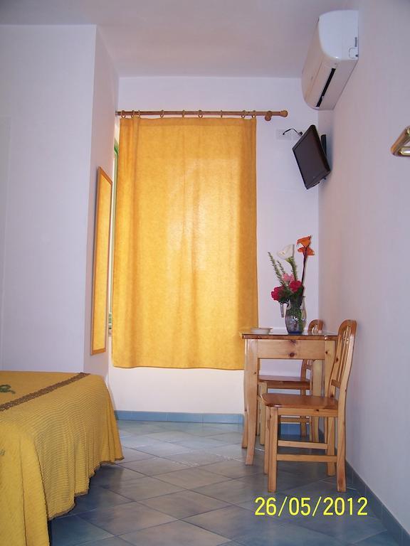 Albergo Macri Ischia Exteriör bild